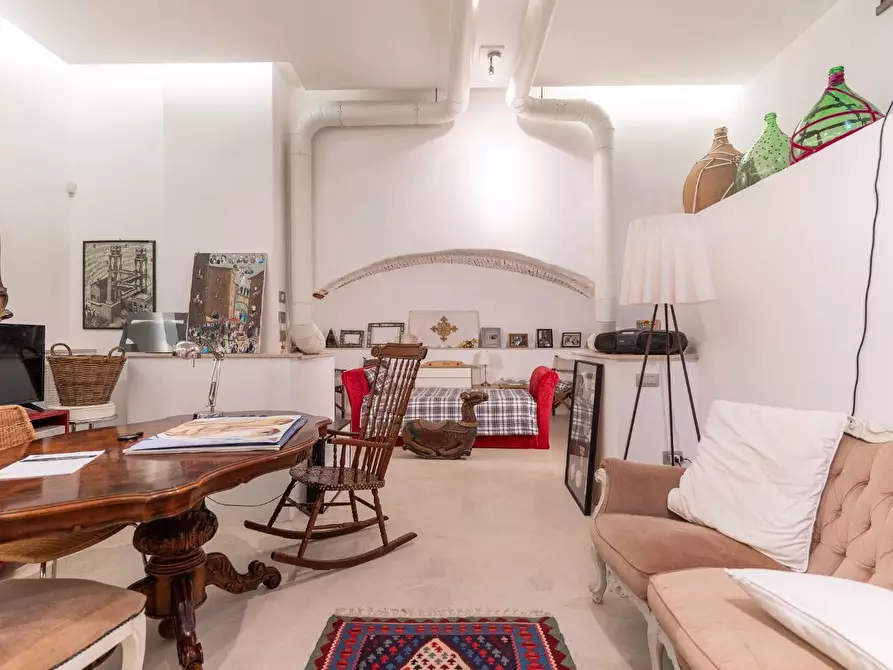 Immagine 26 di Loft/Open space in vendita  a Empoli