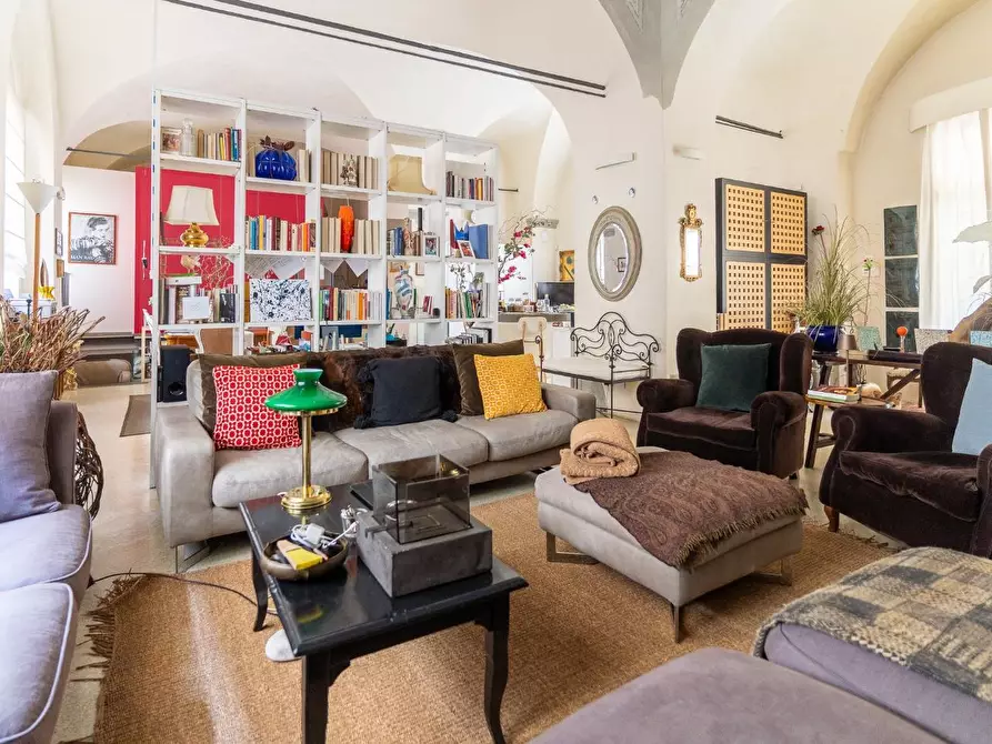 Immagine 2 di Loft/Open space in vendita  a Empoli