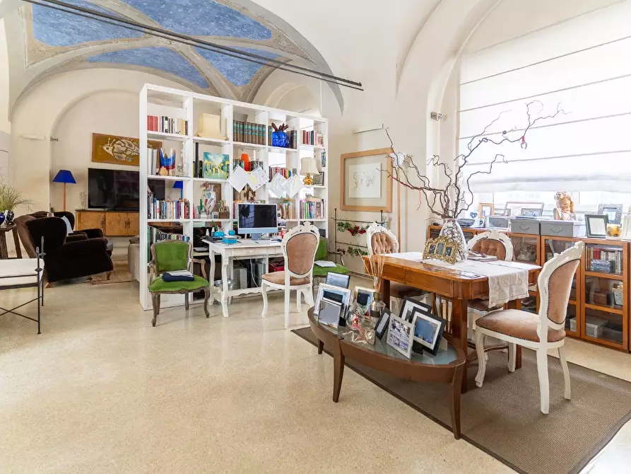 Immagine 12 di Loft/Open space in vendita  a Empoli