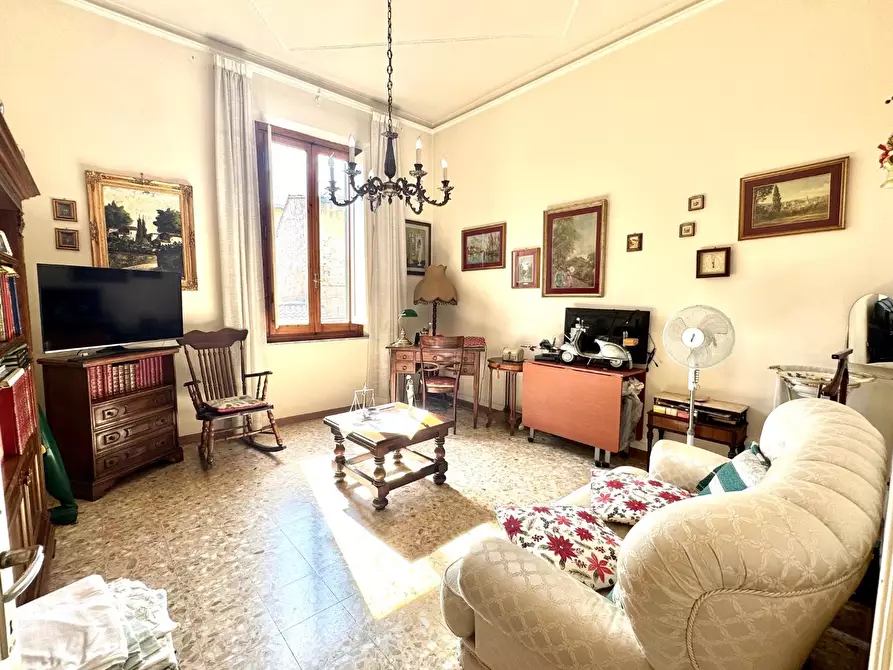 Immagine 2 di Appartamento in vendita  a Empoli