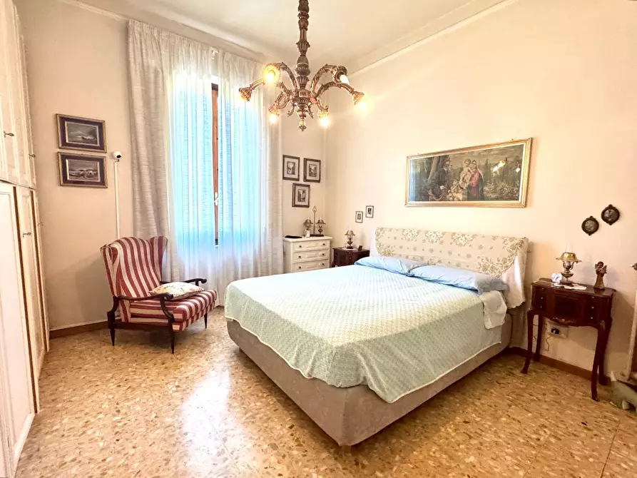 Immagine 35 di Appartamento in vendita  a Empoli