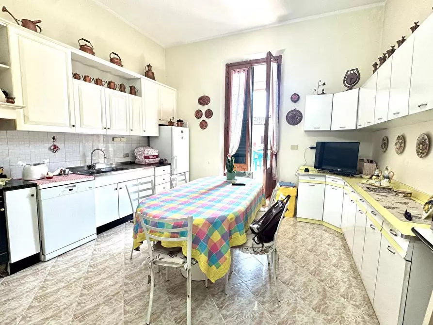 Immagine 20 di Appartamento in vendita  a Empoli
