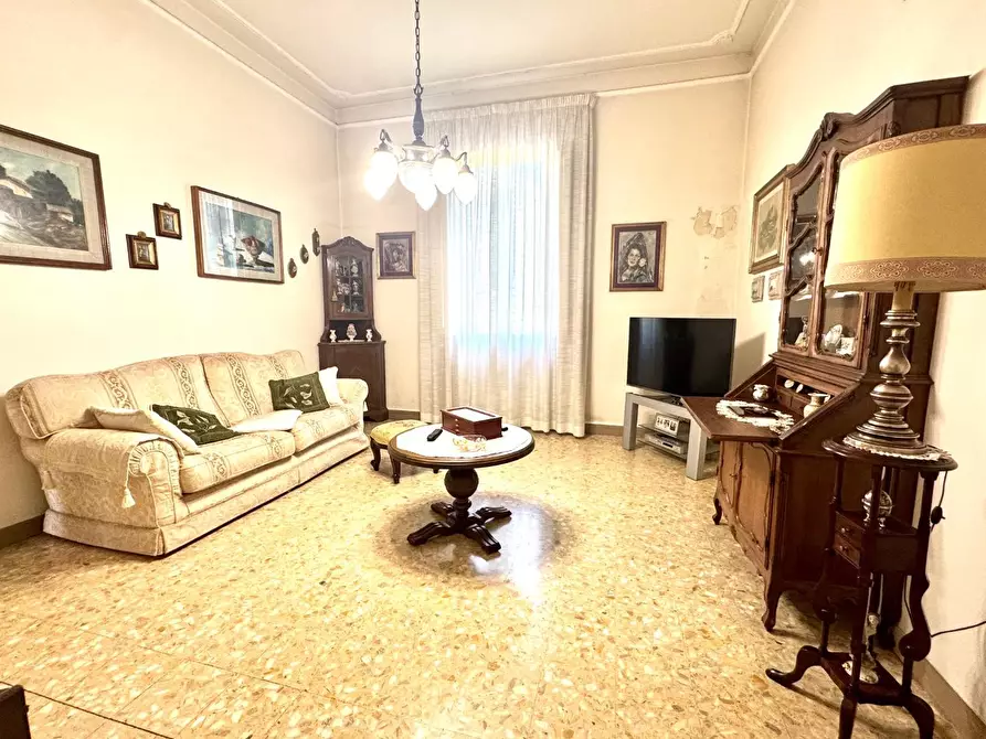 Immagine 9 di Appartamento in vendita  a Empoli
