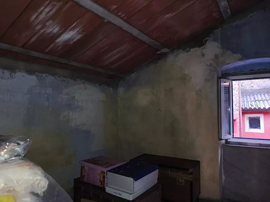 Immagine 37 di Terratetto in vendita  a Carrara