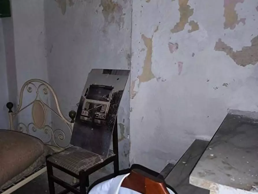 Immagine 43 di Terratetto in vendita  a Carrara