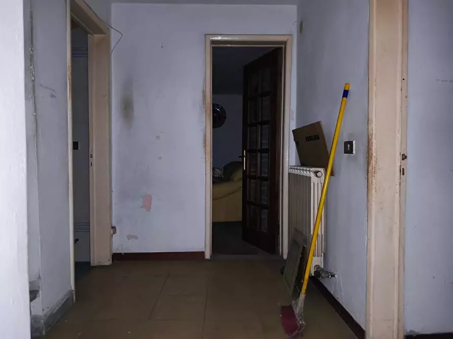 Immagine 46 di Terratetto in vendita  a Carrara