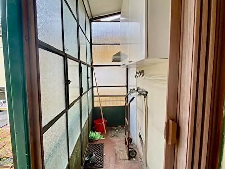 Immagine 15 di Appartamento in vendita  a Montecatini Terme