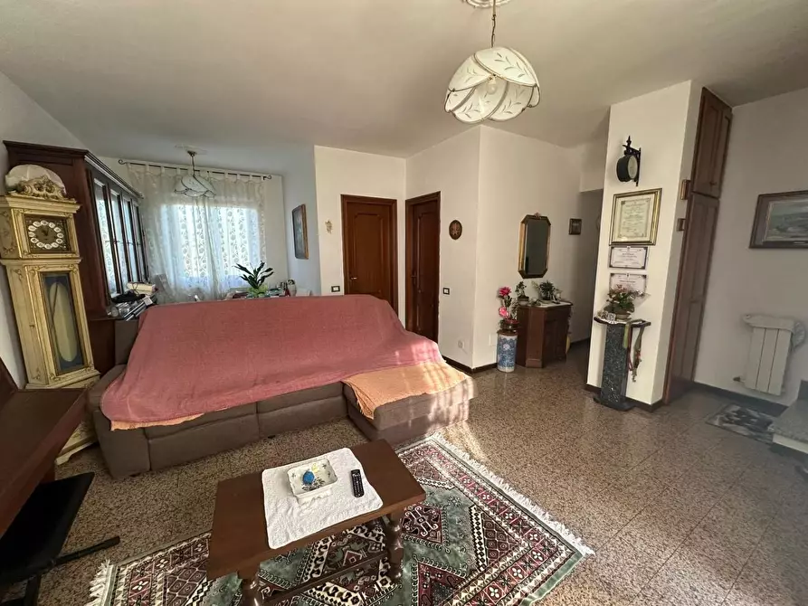 Immagine 5 di Villetta a schiera in vendita  a Santo Stefano Di Magra