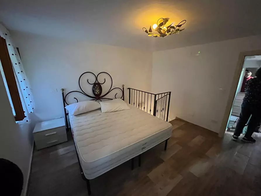 Immagine 7 di Terratetto in vendita  a Massa