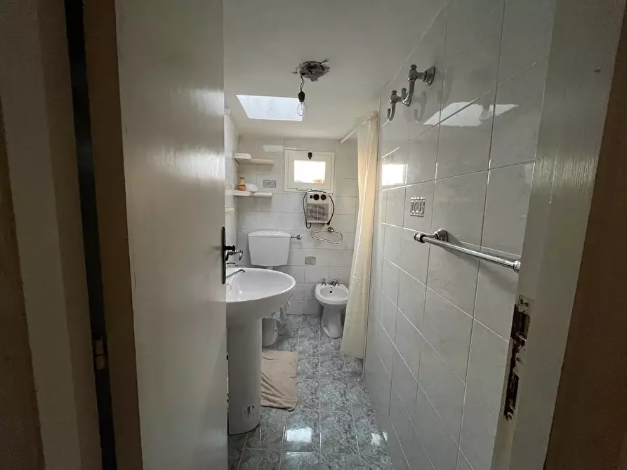 Immagine 12 di Terratetto in vendita  a Massa