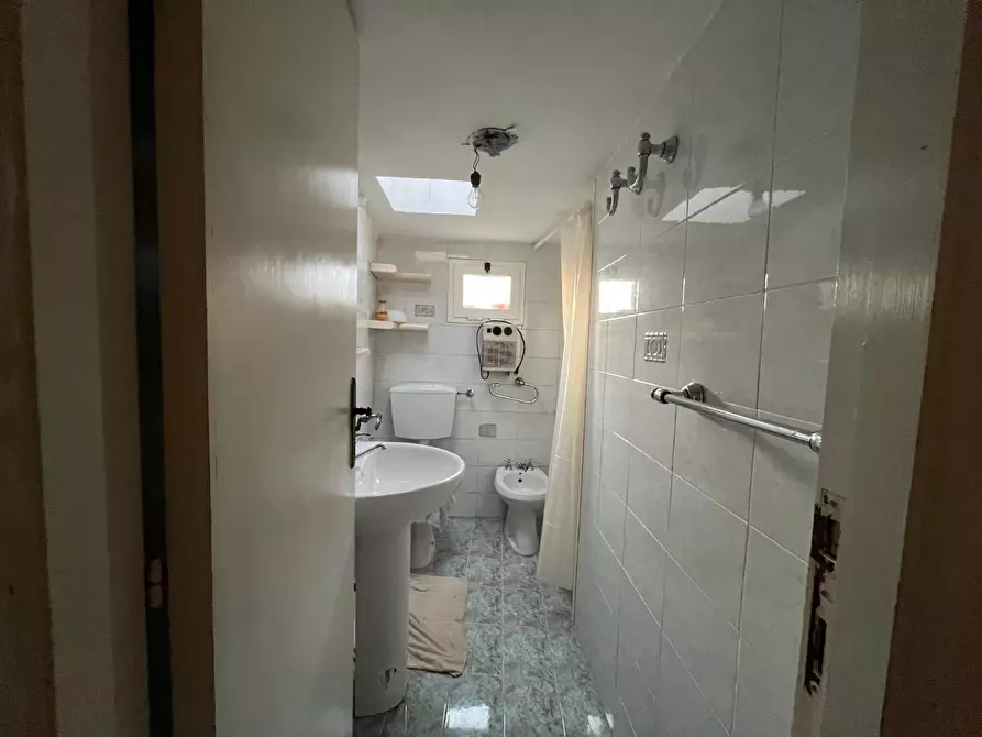 Immagine 11 di Terratetto in vendita  a Massa