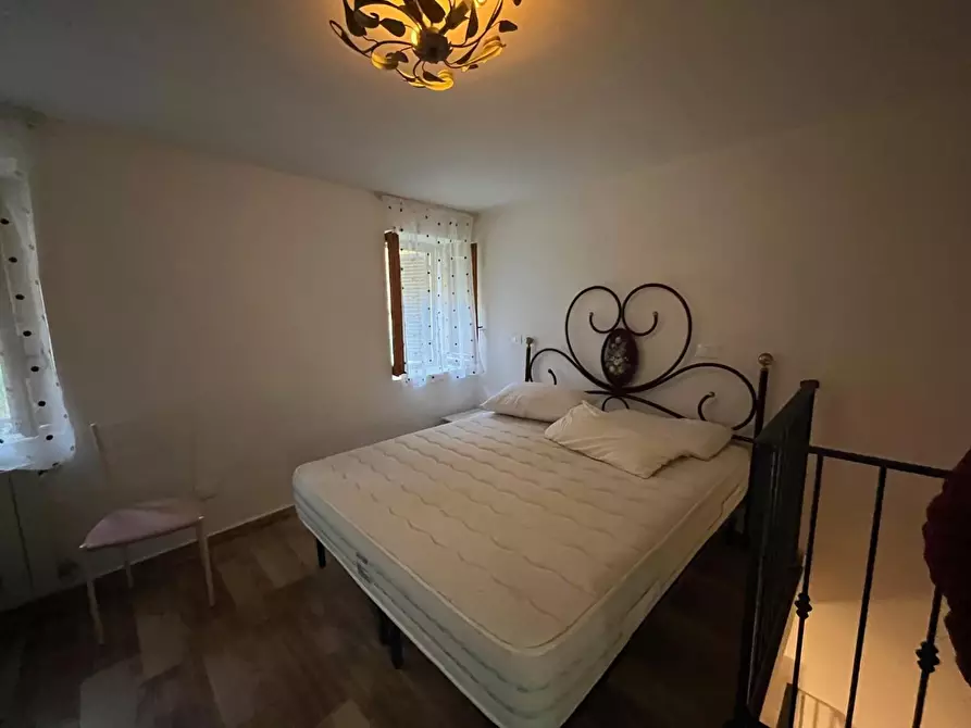 Immagine 5 di Terratetto in vendita  a Massa