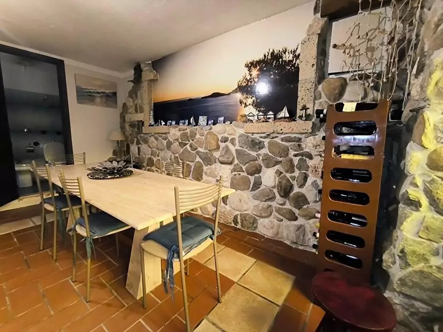 Immagine 53 di Casa indipendente in vendita  a Ameglia