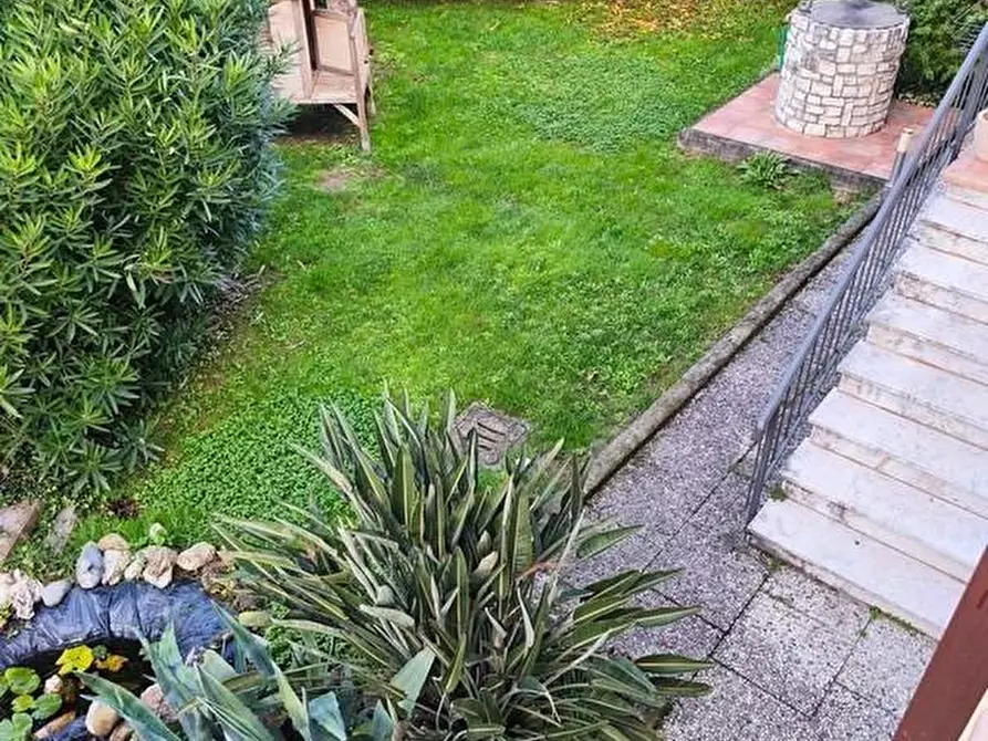 Immagine 24 di Casa indipendente in vendita  a Ameglia