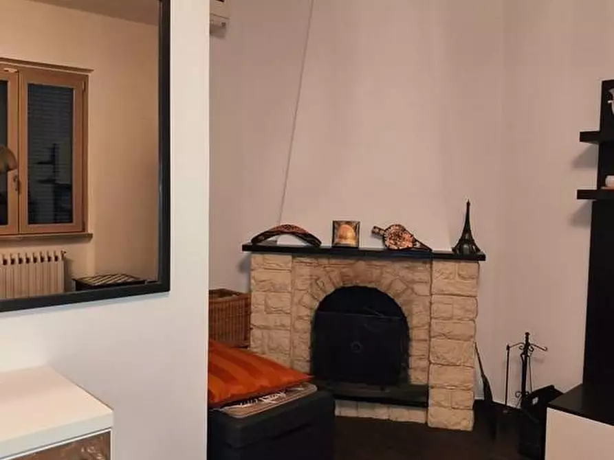 Immagine 33 di Casa indipendente in vendita  a Ameglia