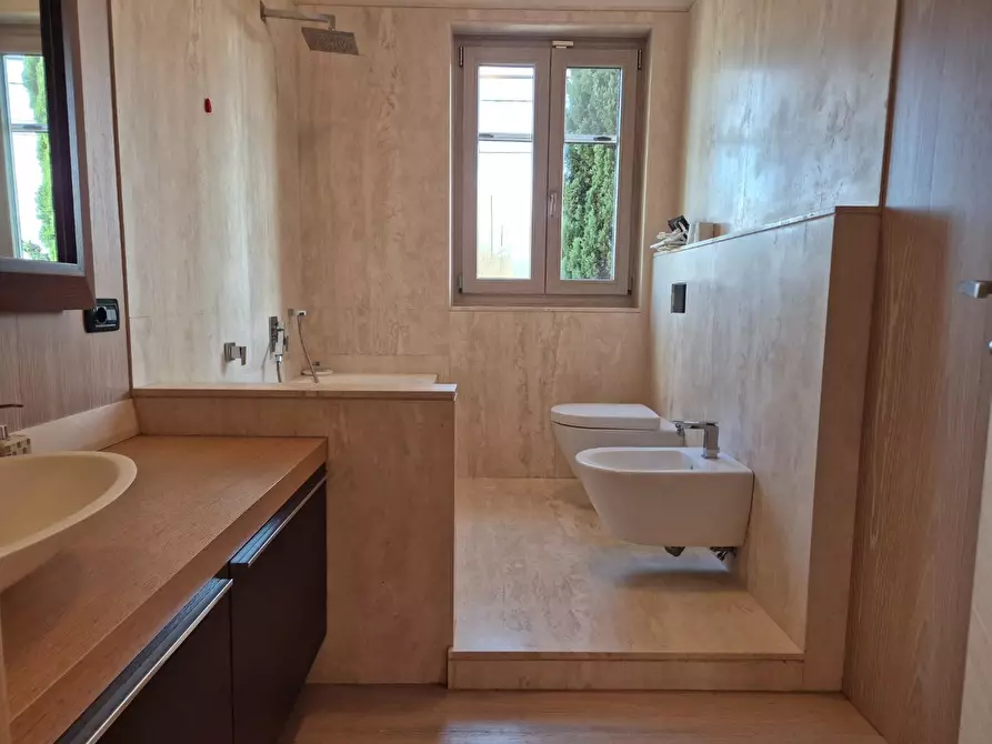 Immagine 41 di Casa indipendente in vendita  a Ameglia