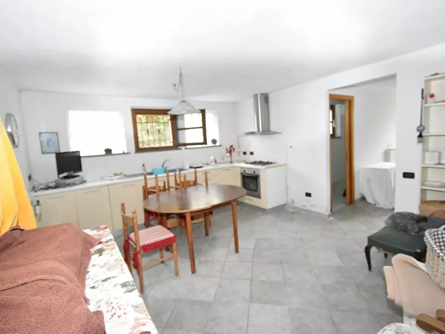 Immagine 25 di Villa in vendita  a San Giuliano Terme