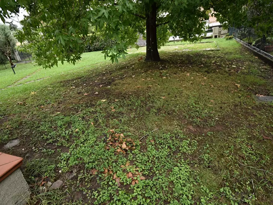 Immagine 30 di Villa in vendita  a San Giuliano Terme