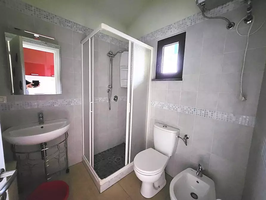 Immagine 25 di Villa in vendita  a Capannori