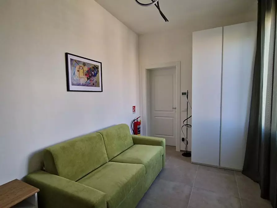 Immagine 8 di Appartamento in affitto  a Pisa