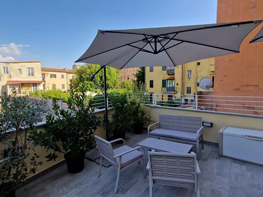 Immagine 16 di Appartamento in affitto  a Pisa