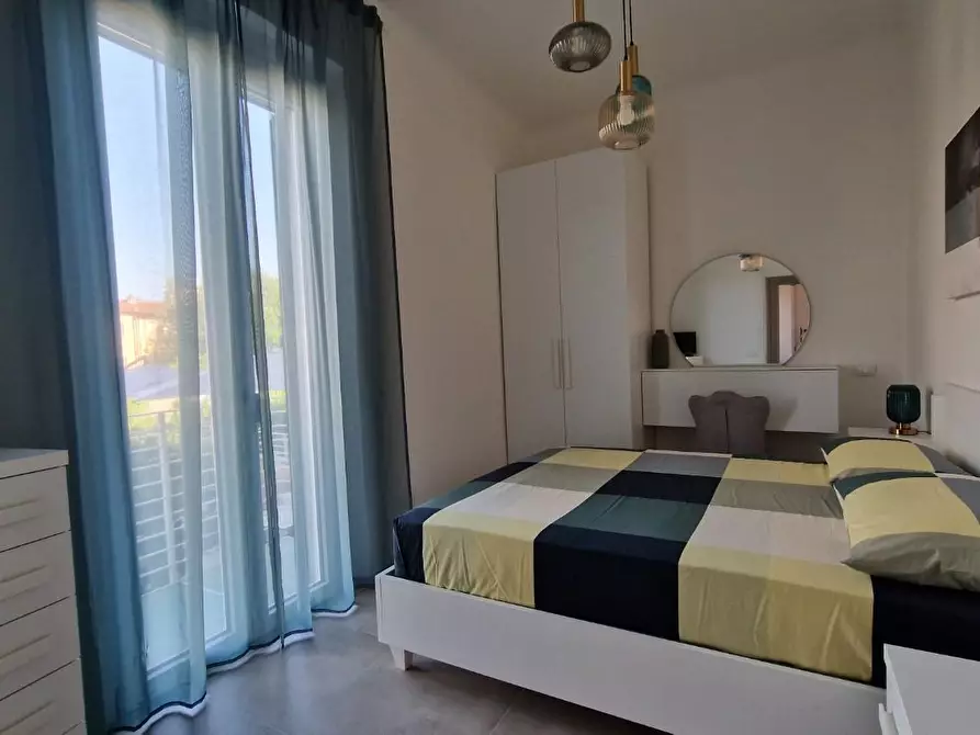 Immagine 29 di Appartamento in affitto  a Pisa