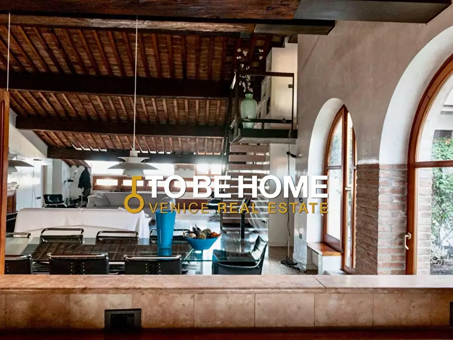 Immagine 39 di Mansarda in vendita  a Vicenza