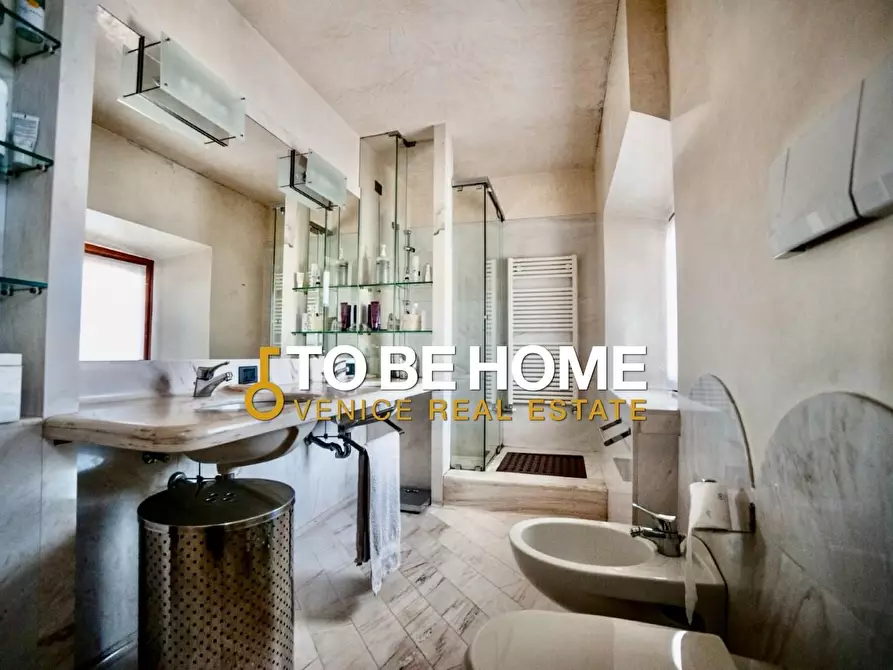 Immagine 4 di Mansarda in vendita  a Vicenza