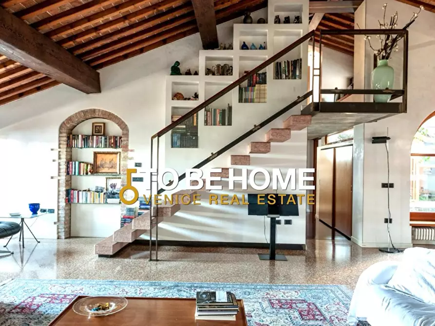 Immagine 5 di Mansarda in vendita  a Vicenza