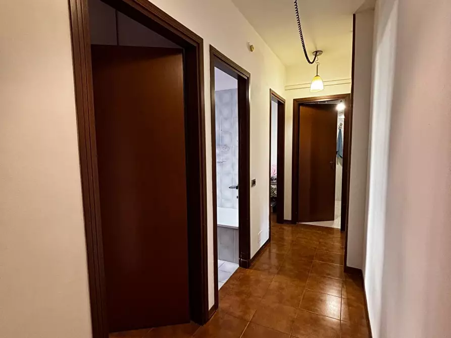 Immagine 15 di Appartamento in vendita  a Viareggio