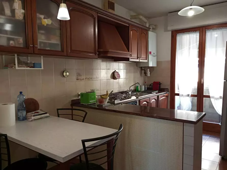 Immagine 3 di Appartamento in vendita  a Viareggio