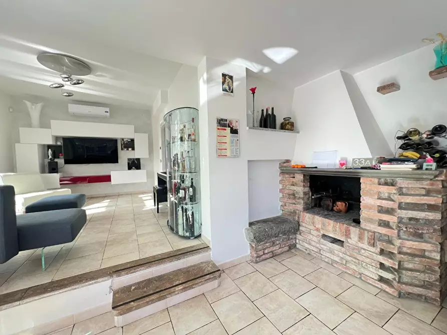 Immagine 22 di Villa in vendita  a Empoli