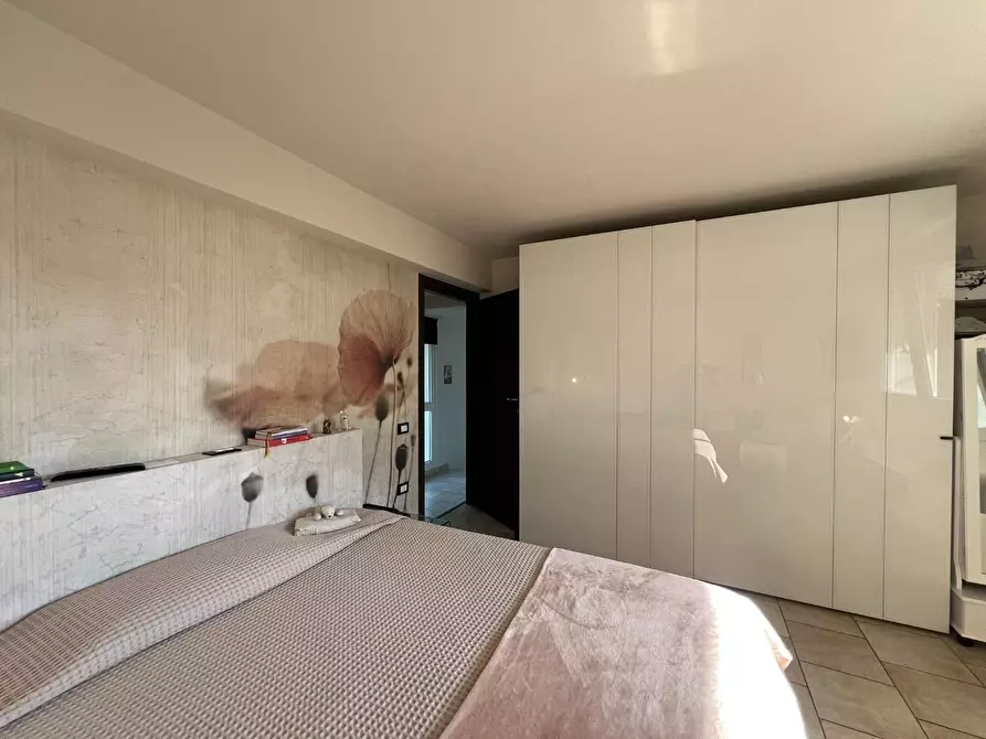 Immagine 37 di Villa in vendita  a Empoli