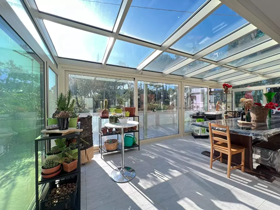 Immagine 5 di Villa in vendita  a Empoli