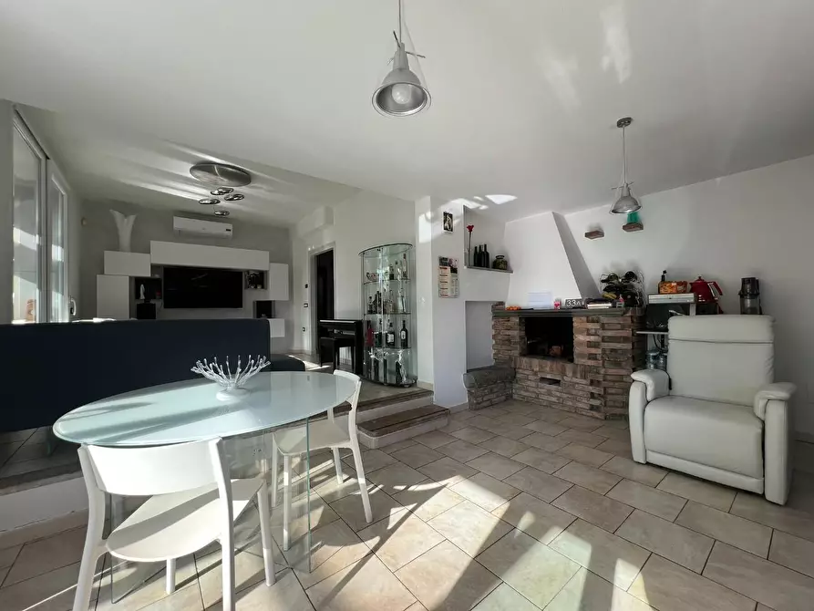 Immagine 26 di Villa in vendita  a Empoli