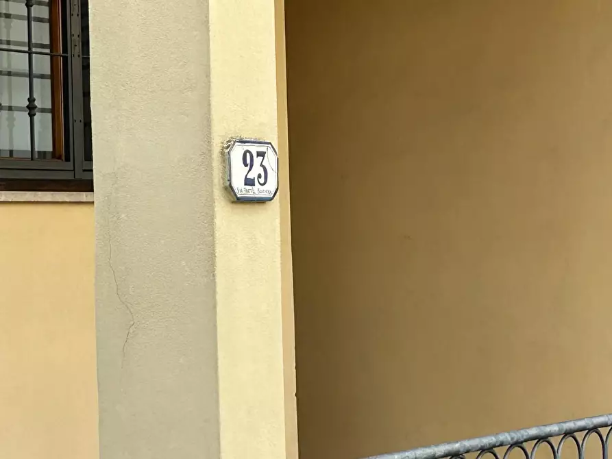 Immagine 11 di Appartamento in vendita  a Ponsacco