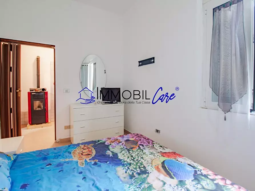 Immagine 12 di Terreno agricolo in vendita  a Livorno