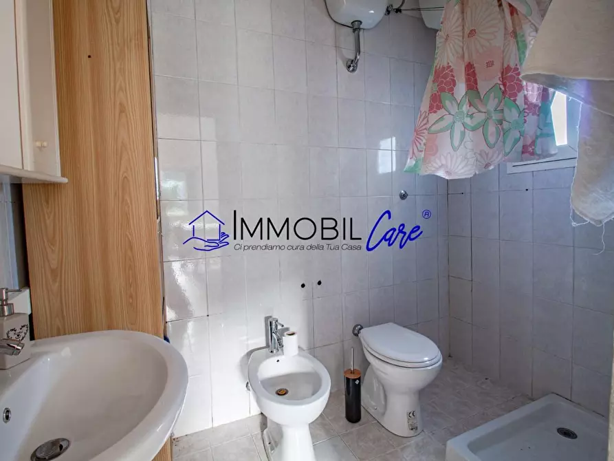 Immagine 15 di Terreno agricolo in vendita  a Livorno