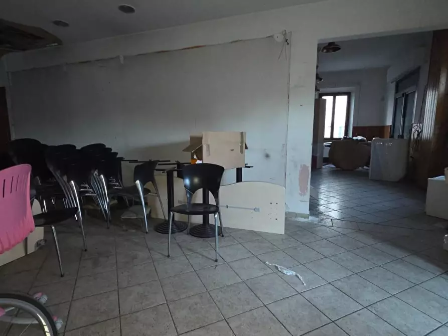 Immagine 7 di Locale commerciale in vendita  a Altopascio