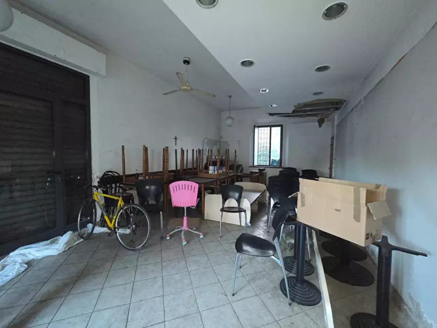 Immagine 9 di Locale commerciale in vendita  a Altopascio