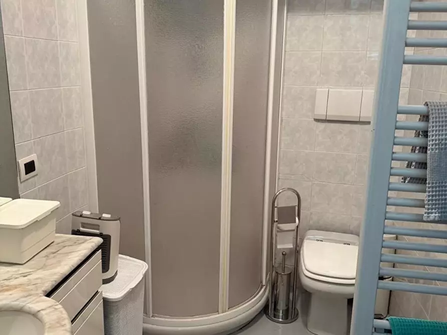 Immagine 17 di Palazzo in vendita  a Carrara