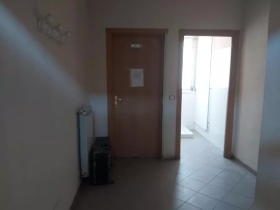 Immagine 10 di Capannone industriale in affitto  a Castelfranco Di Sotto