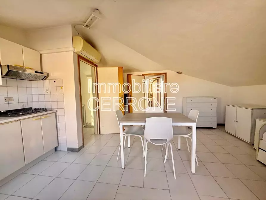 Immagine 4 di Mansarda in vendita  a Cecina