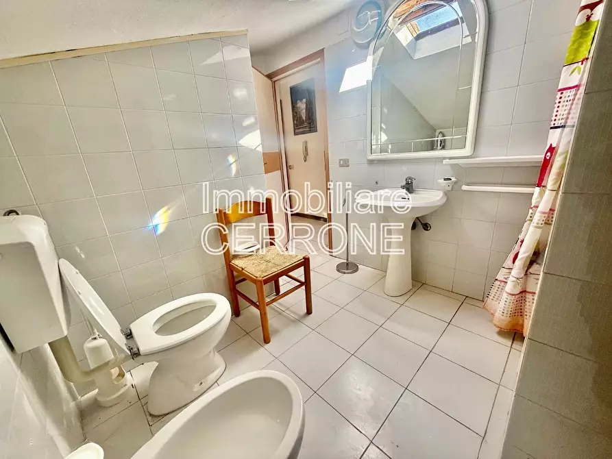 Immagine 18 di Mansarda in vendita  a Cecina