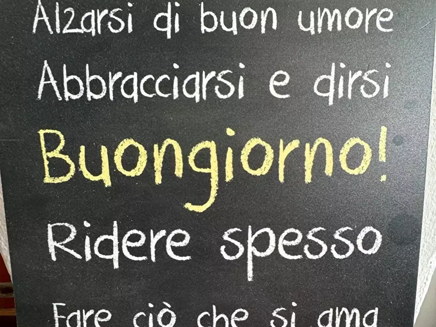 Immagine 32 di Villetta a schiera in vendita  a Viareggio