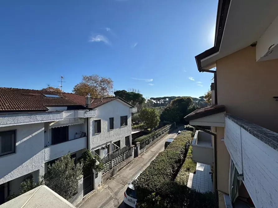 Immagine 16 di Villetta a schiera in vendita  a Viareggio