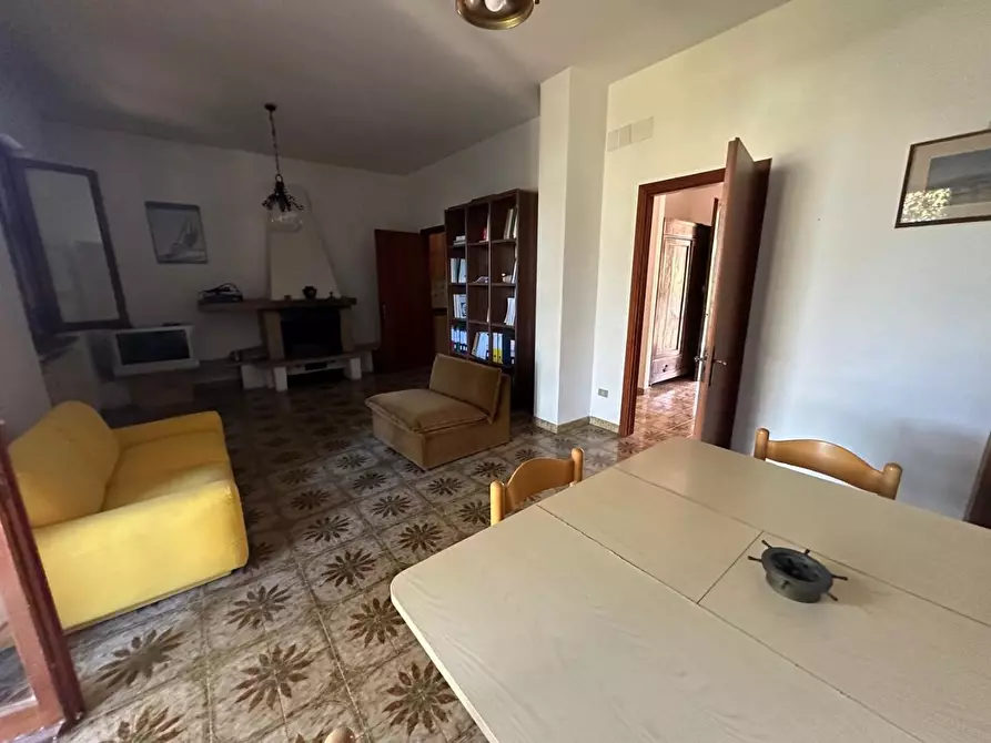 Immagine 35 di Terratetto in vendita  a Ameglia