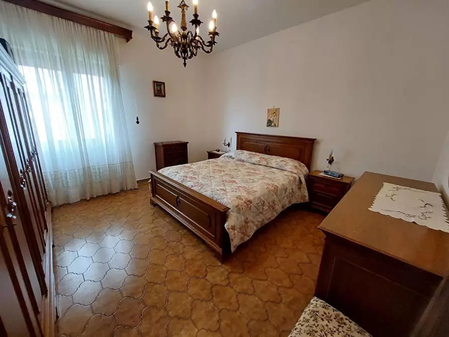 Immagine 11 di Casa bifamiliare in vendita  a Rosignano Marittimo