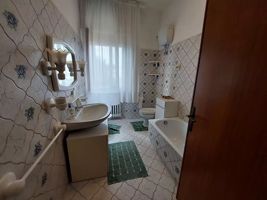 Immagine 13 di Casa bifamiliare in vendita  a Rosignano Marittimo