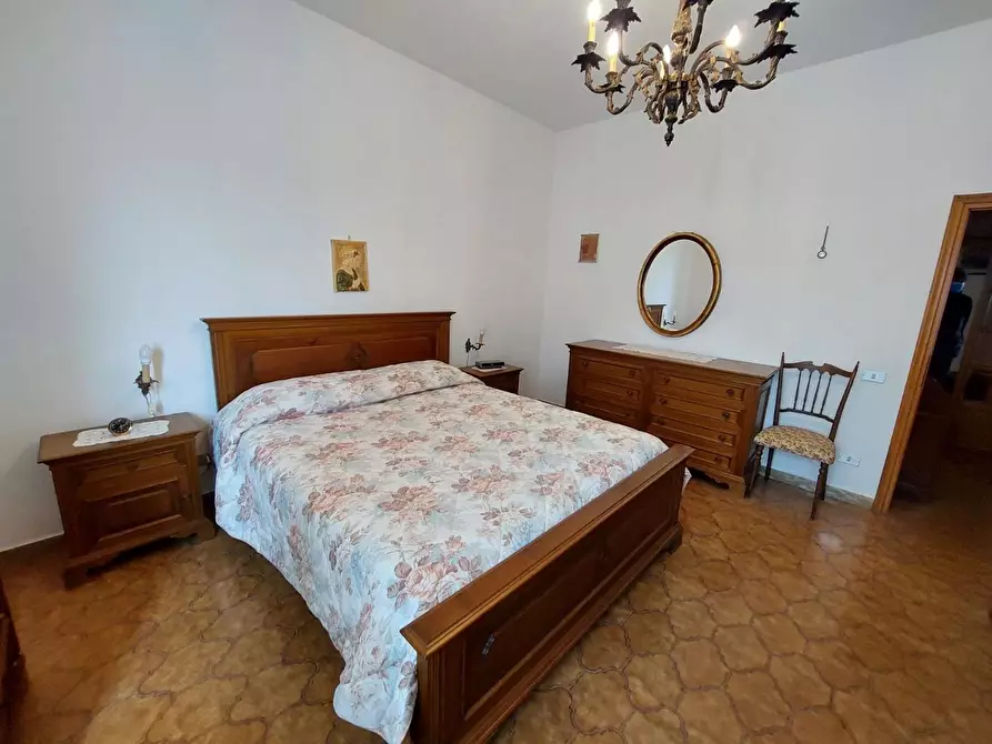 Immagine 10 di Casa bifamiliare in vendita  a Rosignano Marittimo